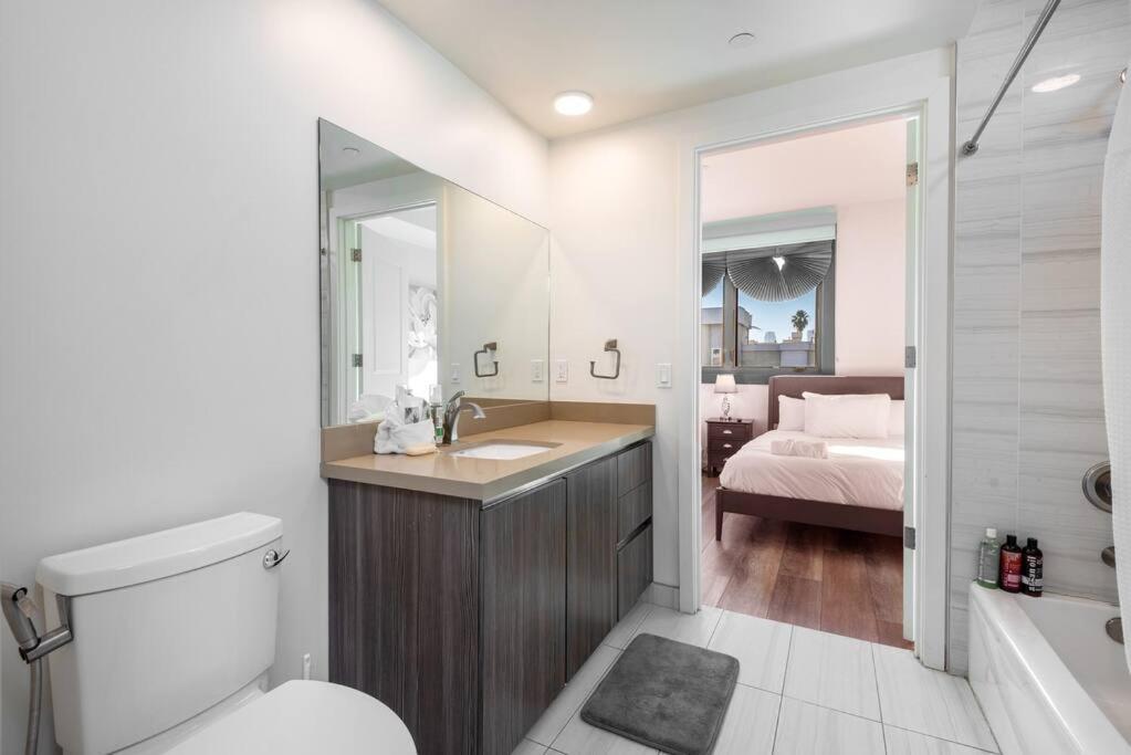 Luxurious Penthouse In Beverly Hills - Sleeps 10 Los Angeles Dış mekan fotoğraf