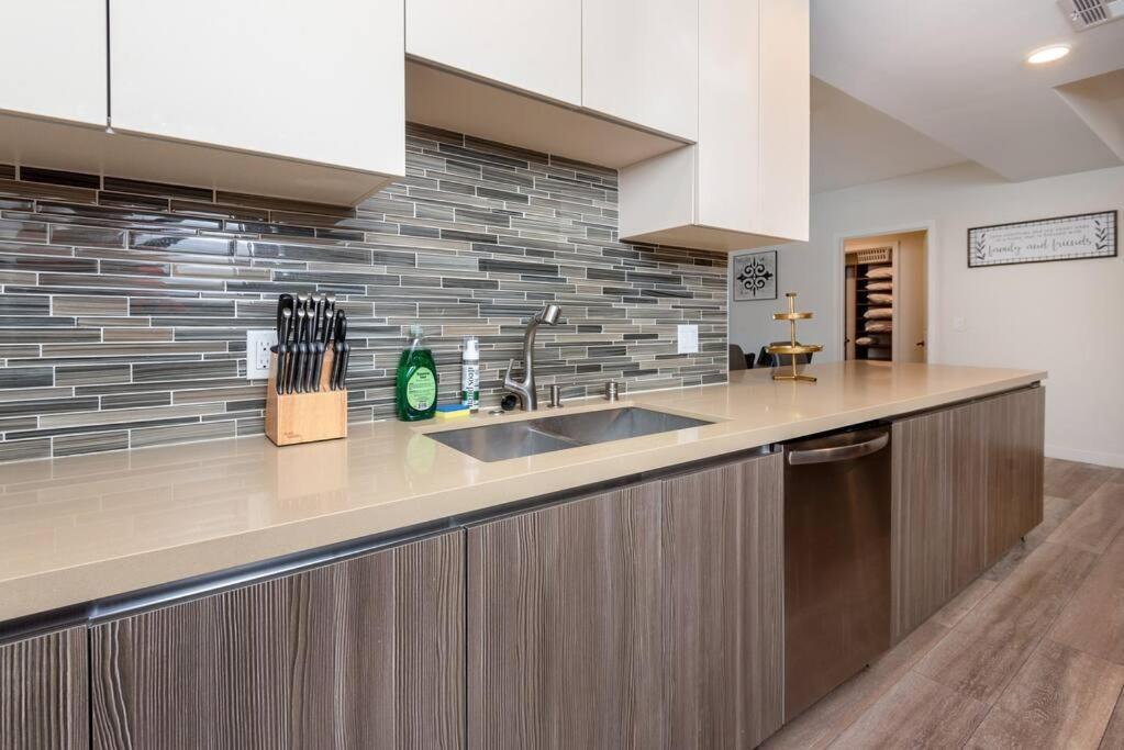 Luxurious Penthouse In Beverly Hills - Sleeps 10 Los Angeles Dış mekan fotoğraf