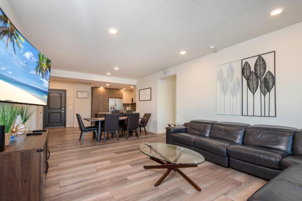 Luxurious Penthouse In Beverly Hills - Sleeps 10 Los Angeles Dış mekan fotoğraf